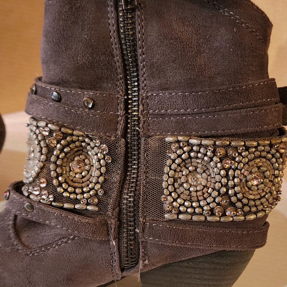 Not Rated Studded Gray Ankle Boots - Picture 4 of 7